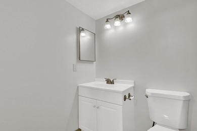 Welcome to this waterfront condominium located in Pine Ridge - photo 17