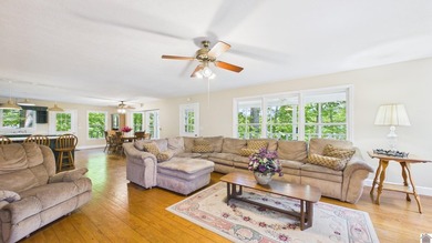 Welcome to your ultimate lakefront escape! This charming - photo 17