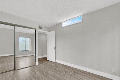Welcome to this waterfront condominium located in Pine Ridge - photo 21