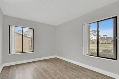 Welcome to this waterfront condominium located in Pine Ridge - photo 23