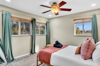 Welcome to your own tropical paradise in this E Oakland Park - photo 25