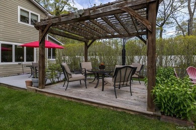 Welcome to this spacious expanded Colonial set on a beautifully - photo 34