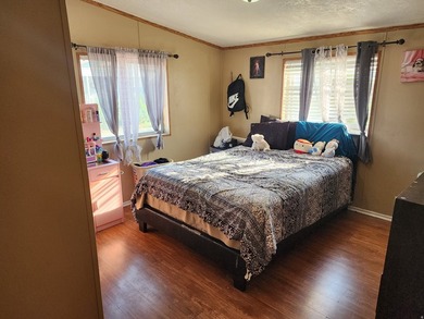Amazing 3 bed, 2 bath manufactured home! Must-See!! Separate - photo 6