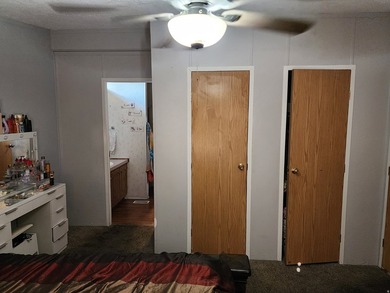 Amazing 3 bed, 2 bath manufactured home! Must-See!! Separate - photo 10