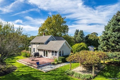 Set on 1.16 acres of beautifully landscaped and private grounds - photo 5