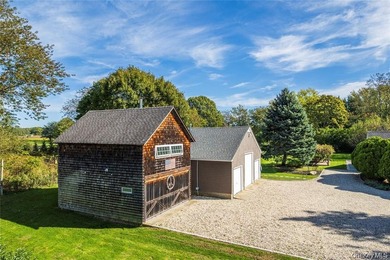 Set on 1.16 acres of beautifully landscaped and private grounds - photo 9