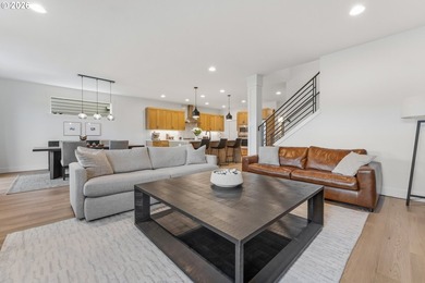 Absolute Showcase - Better Than New! Built just three years ago - photo 9