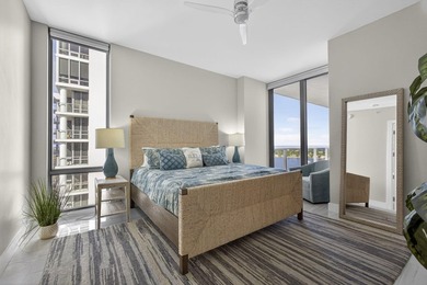 Welcome to this exceptional 3-bedroom, 3.5-bathroom waterfront - photo 12