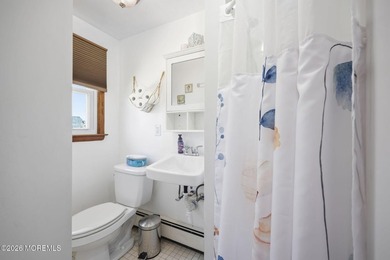 Beach living is affordable in this lovingly cared for 4 bed/2 - photo 30
