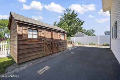 Beach living is affordable in this lovingly cared for 4 bed/2 - photo 38