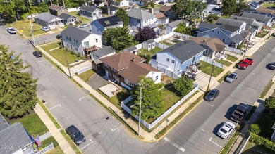 Beach living is affordable in this lovingly cared for 4 bed/2 - photo 44