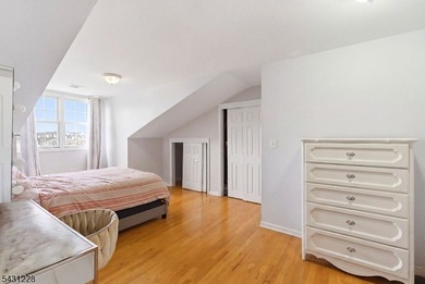 Thoughtfully updated, this spacious multi-level townhouse at - photo 21