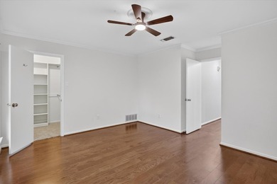 Tucked away at the end of a quiet cul de sac, this contemporary - photo 36