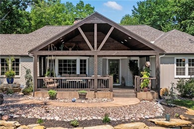 (private lake, pond, creek) Home For Sale in Olathe Kansas