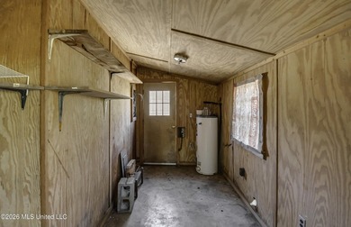 Located just outside of Port Gibson, this 44.16+/- surveyed acre - photo 12