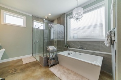 Welcome to your turnkey waterfront escape on Lake LBJ, an - photo 15