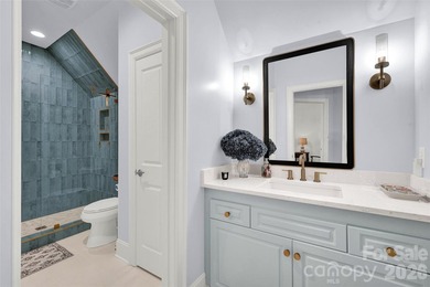 Gorgeous custom home loaded with luxury upgrades and exceptional - photo 28