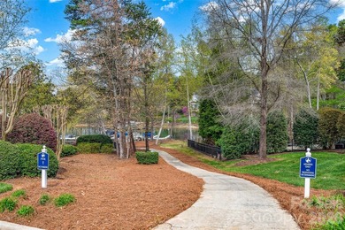 Gorgeous custom home loaded with luxury upgrades and exceptional - photo 39