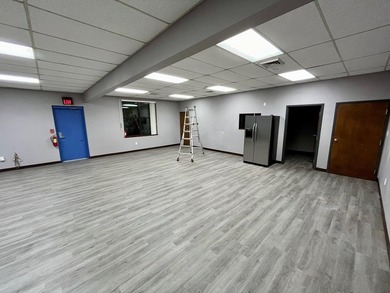 Available for sale or lease- 9760 sf freestanding Office/ - photo 11