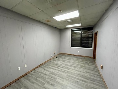 Available for sale or lease- 9760 sf freestanding Office/ - photo 12