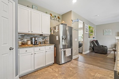 Welcome to 1060 Balmore Drive! This beautifully maintained home - photo 13