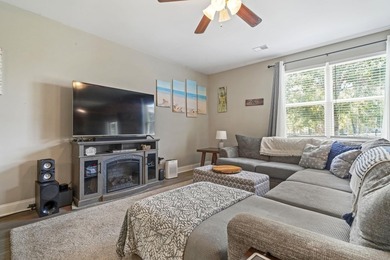 Welcome to 1060 Balmore Drive! This beautifully maintained home - photo 15