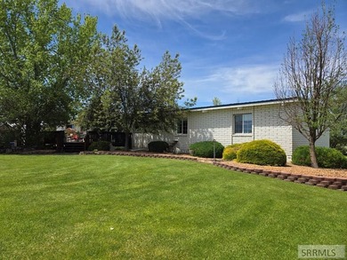 Beautiful country home on over 3 and a half acres. This home has - photo 16