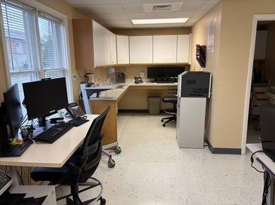 A really nice brick, medical/office building in a great location - photo 17