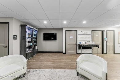 Turnkey +/-2,800 SF medical office condo in the well-maintained - photo 7