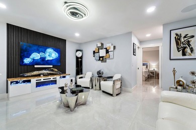 One-story townhouse in Indian Creek, a quiet pet-friendly - photo 20