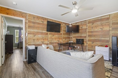 Welcome to 1060 Balmore Drive! This beautifully maintained home - photo 23