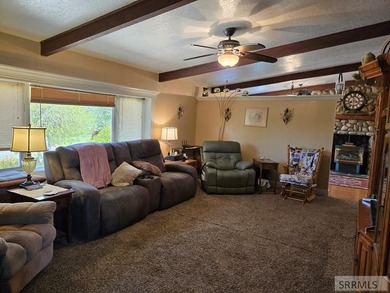 Beautiful country home on over 3 and a half acres. This home has - photo 25