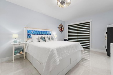 One-story townhouse in Indian Creek, a quiet pet-friendly - photo 30
