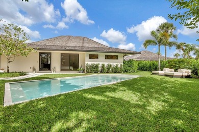Welcome to an extraordinary residence that seamlessly blends - photo 2