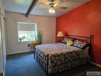 Beautiful country home on over 3 and a half acres. This home has - photo 32