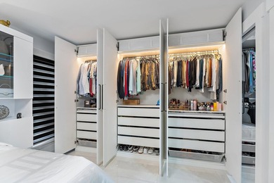 One-story townhouse in Indian Creek, a quiet pet-friendly - photo 33
