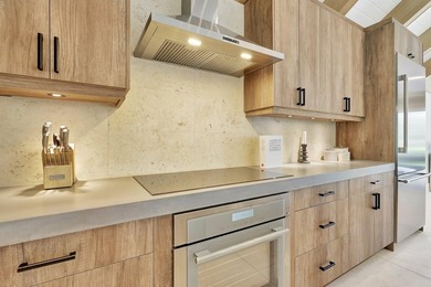 Welcome to an extraordinary residence that seamlessly blends - photo 8