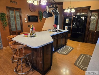 Beautiful country home on over 3 and a half acres. This home has - photo 39