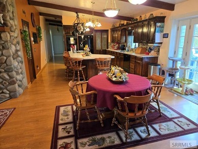 Beautiful country home on over 3 and a half acres. This home has - photo 46