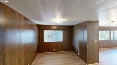 1976 Hillcrest manufactured home with solid bones and serious - photo 9