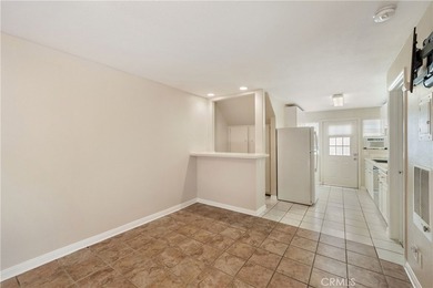 2707 S El Camino Real - photo 4