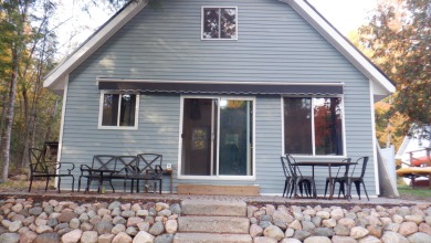 Oconto Falls Pond Home For Sale in Mountain Wisconsin