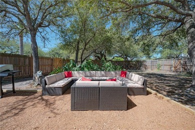 GREAT INVESTMENT OPPORTUNITY & LOCATION! Enjoy this relaxing - photo 10