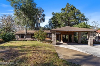 Lake Home For Sale in Green Cove Springs, Florida