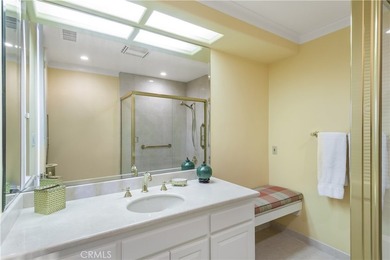 This landmark Crest Road estate is set on approximately 5.5 - photo 23