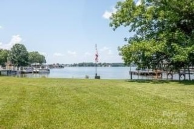 Lake Lot For Sale in Cornelius, North Carolina