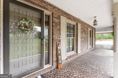 Well-kept and ready to go, this solid brick home offers comfort - photo 46
