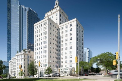 Lake Michigan - Milwaukee County Condo For Sale in Milwaukee Wisconsin