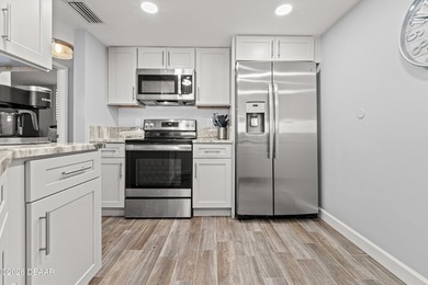 Limited-Time Financing Incentive! Qualified buyers may receive a - photo 21