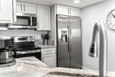 Limited-Time Financing Incentive! Qualified buyers may receive a - photo 22